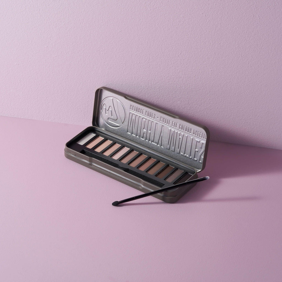 12 Nude Shades Eyeshadow Palette K604431